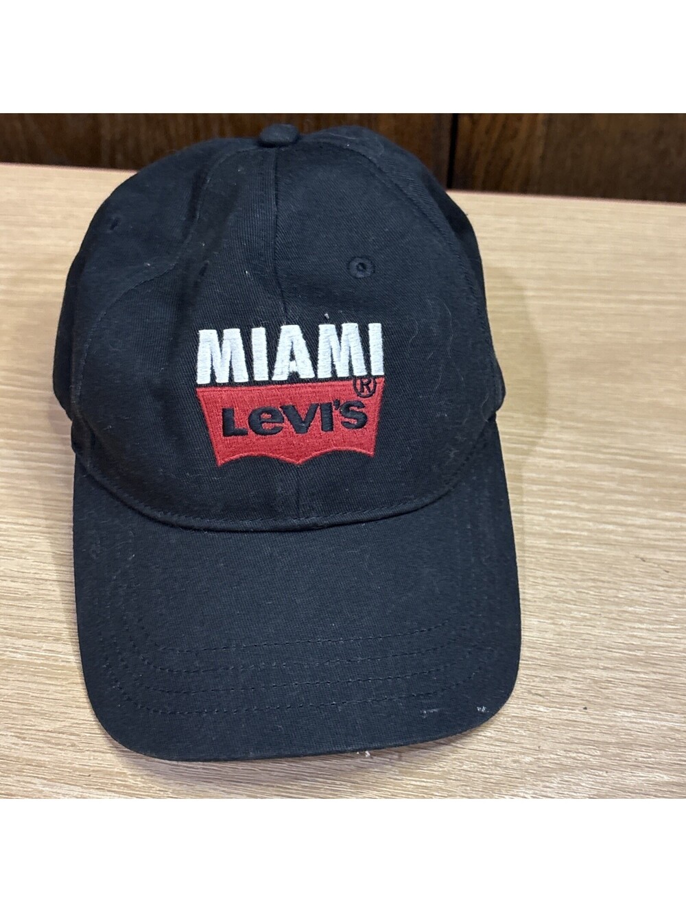 Levis Strauss 2 Horse Brand - Levis Logo w/Miami Adj Black Baseball Hat/ Cap